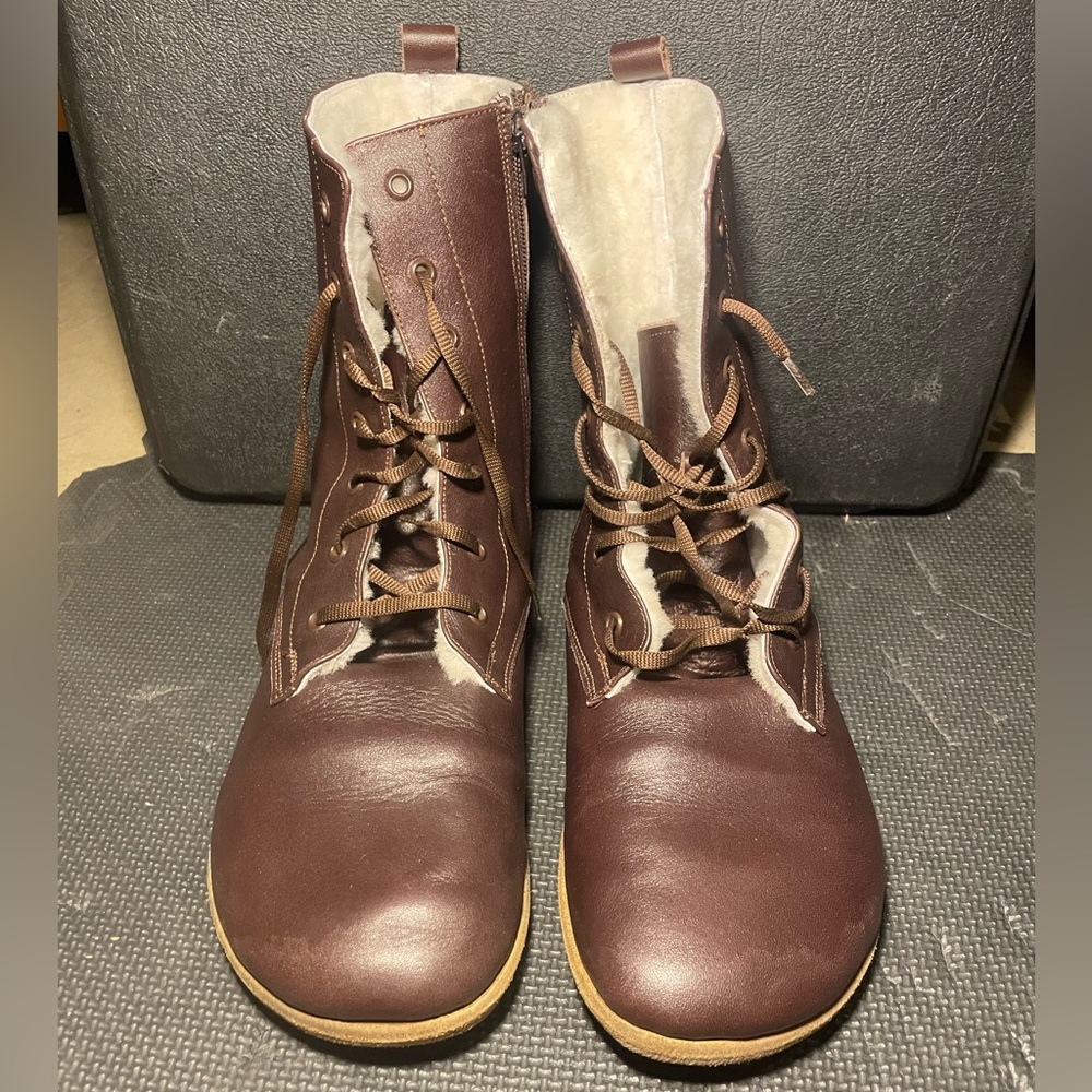 MENS Fur Lined Leather Boots, Wide Toe. Zero Drop